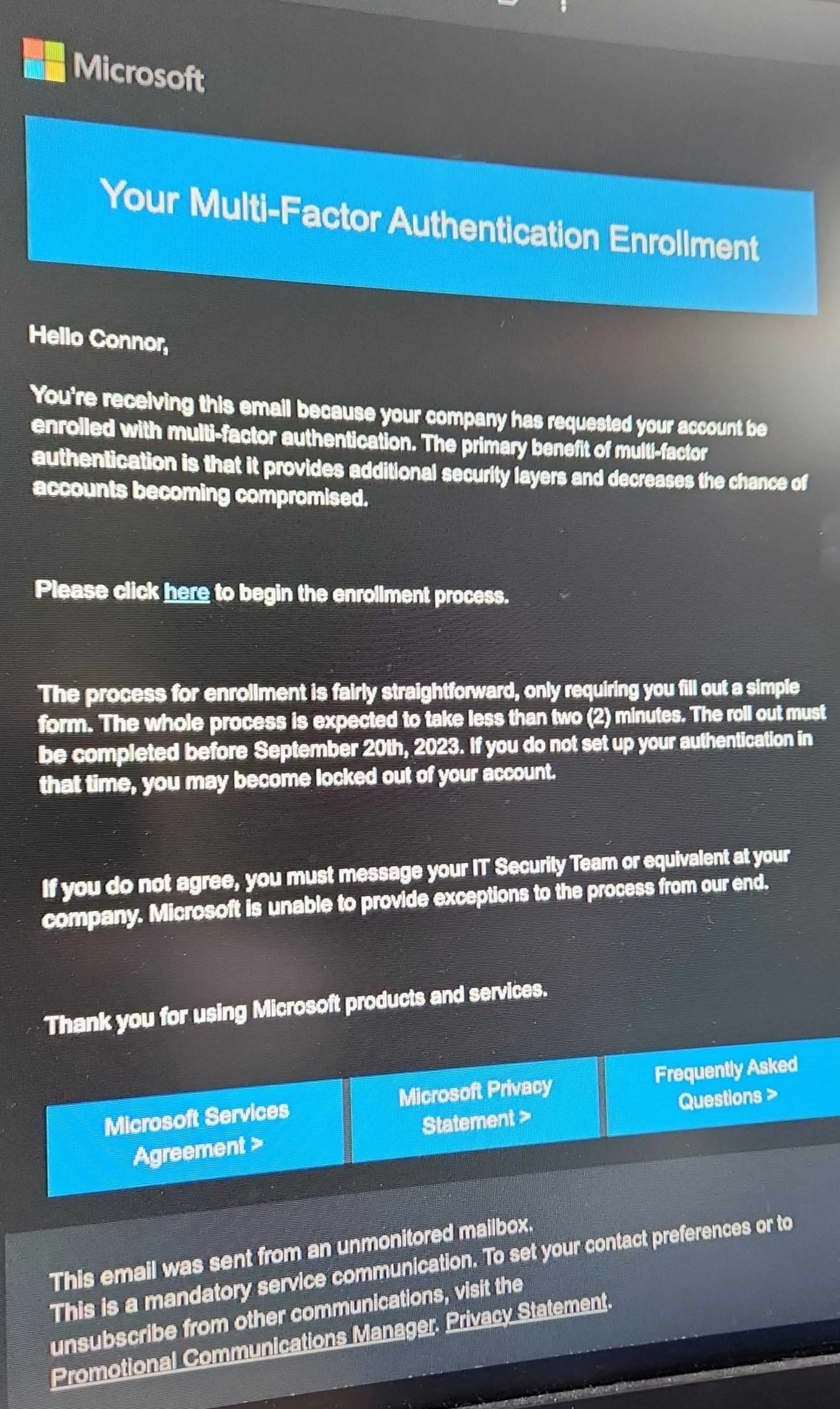 Phishing email disguised to look like a legitimate email from Microsoft.